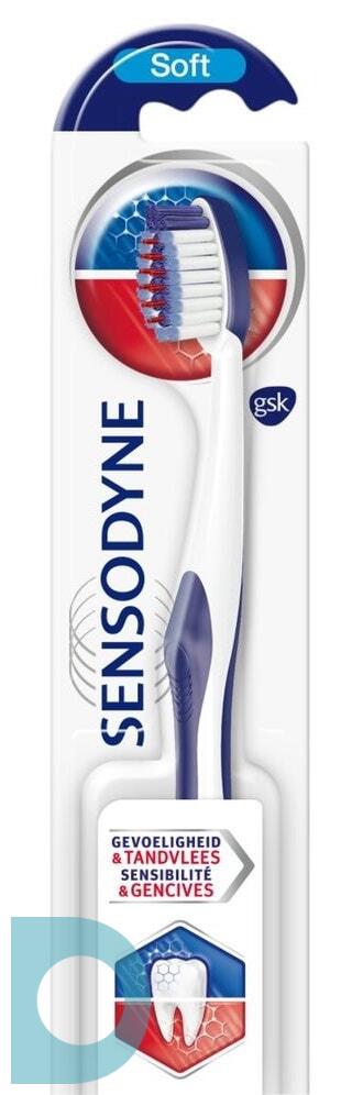 foto hamer hier Sensodyne Sensitivity & Gum Soft Tandenborstel kopen bij De Online Drogist